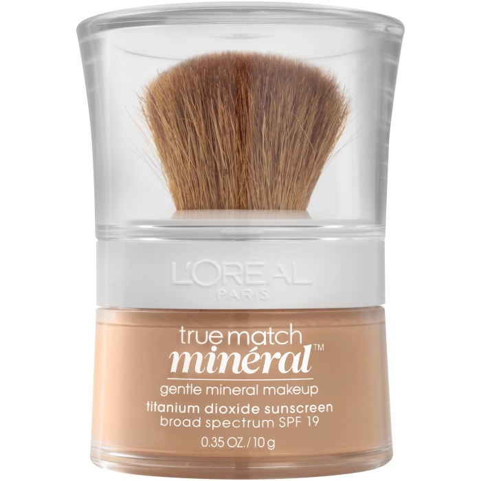 Who often prefers liquid foundation over mineral makeup